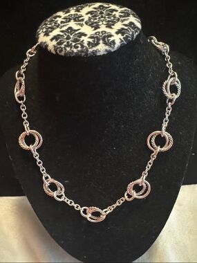 Lauren Ralph Lauren Silver-Tone Textured Linked Circle Necklace